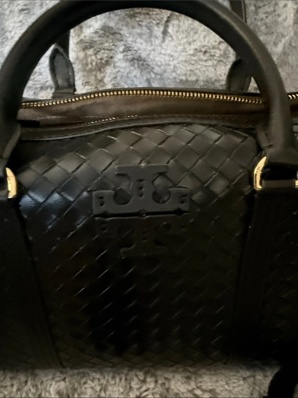 Tory Burch Black Woven Leather Messenger Bag with Gold Hardware - Picture 4 of 6